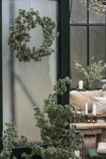 Віночок з штучного кедра, 40 см