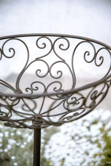 Кашпо-кошик на штекері DOSOLINA, 120 см