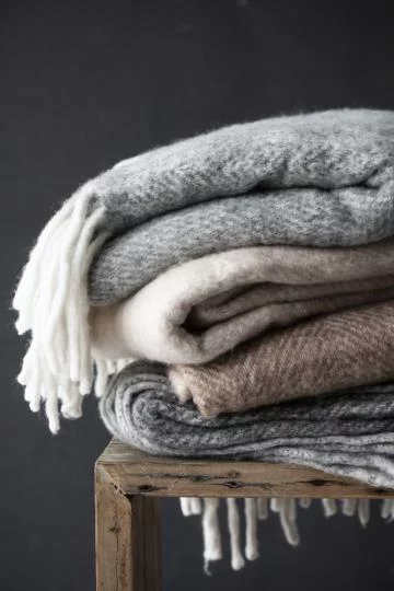 Плед сірий меланж з торочками