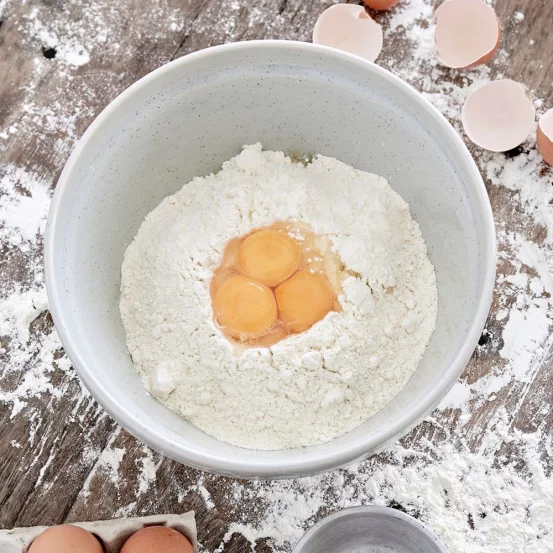 Чаша для змішування,31 см