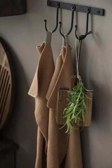 Навісна планка на 3 гачки