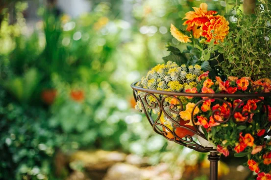 Кашпо-кошик на штекері DOSOLINA, 120 см